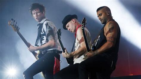 Sum 41 Split After Almost Three Decades As Fans Thank Them For Best