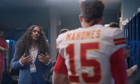 Feb 06, 2021 · in 2020, he suited back up in his louisville jersey to star in a nissan heisman house commercial. Patrick Mahomes stars in new Head & Shoulders commercial ...