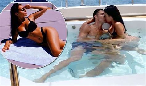 Vividora de la vida soñadora de los sueños. Cristiano Ronaldo shares steamy snap wth girlfriend ...