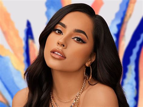 Becky G Celebrates Her Mexican Roots With New Brand Treslúce Beauty
