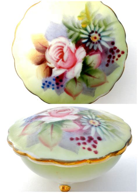 Lefton Hand Painted Porcelain China Trinket Box Hand Painted