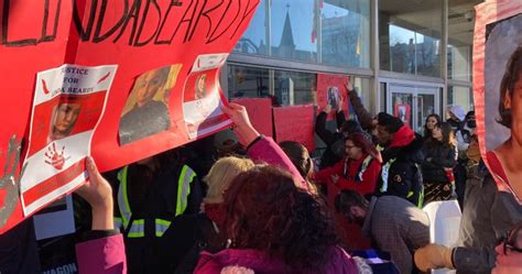 Justice March For Linda Beardy Ended In A Winnipeg Police Protest On Friday Winnipeg