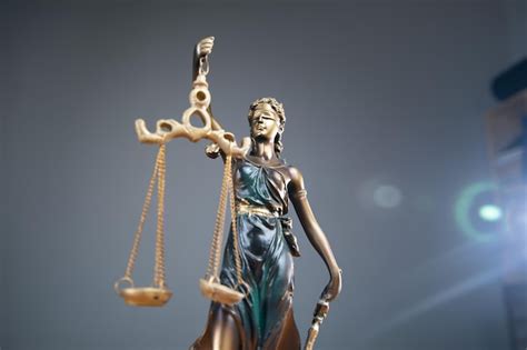 Premium Photo Law Concept Statue Of Lady Justice With Scales Of Justice