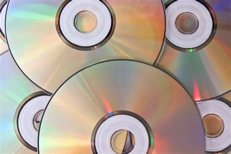 Can You Recycle Your Old Cds And Dvds Everyday Recycler