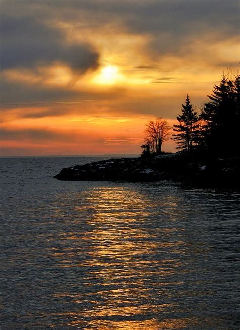 Lake Superior Sunrise In Minnesota Photograph By Roxanne Distad Pixels