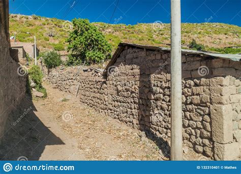 Poor Houses In Cabanaconde Village Stock Image Image Of Cabanaconde
