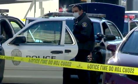 Shoplifter Shoots Himself In The Head—in A Police Car While Handcuffed Law Officer