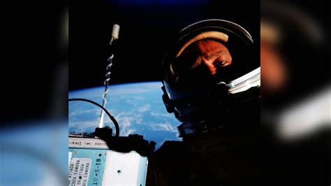 Buzz Aldrin Shares First Selfie Taken In Space Abc13 Houston