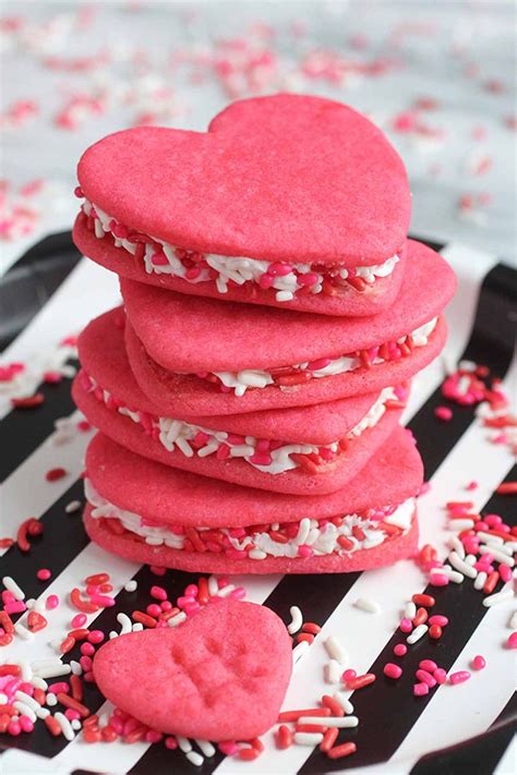 42 Easy Valentines Day Desserts Best Recipes For Valentines Day Sweets