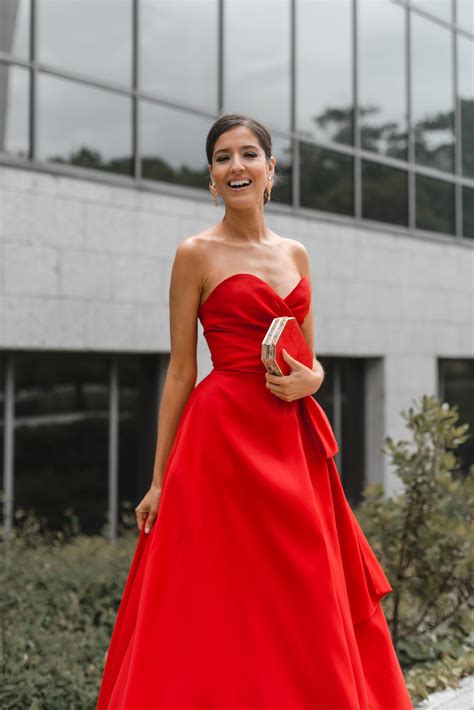 Vestido Largo Palabra De Honor En Rojo De Invitadisima 17b Invitada