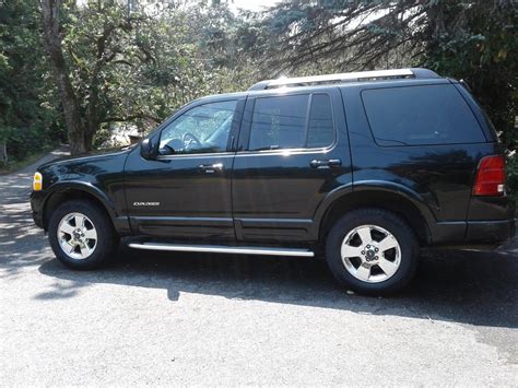 2005 Ford Explorer Limited 4x4 Fully Loaded Luxury A Must See