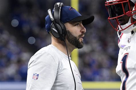 How Will The Patriots Replace Departed Wide Receivers Coach Mick Lombardi