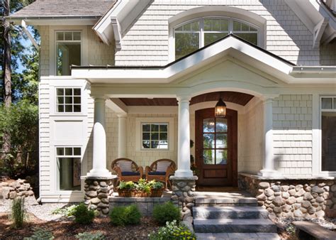 Do you have several cans of paint that didn't work out in your home? Luxurious Lakeside Cottage with Timeless Coastal Interiors ...
