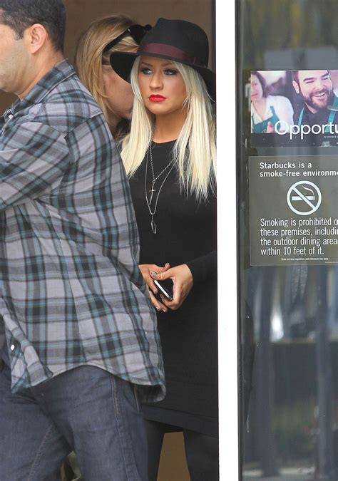 Christina Aguilera Leaving A Starbucks In Los Angeles Hawtcelebs