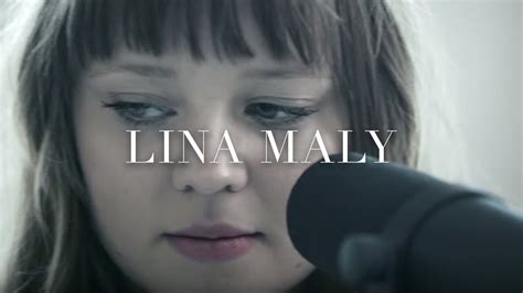 Lina Maly Nur Zu Besuch Live Akustik Video Youtube