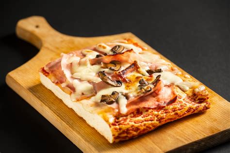 Pizza Trancio Prosciutto E Funghi Real Toast Srl