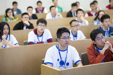 Chinese Students Fuel Rise In Non Eu Immigration Into Uk Cgtn