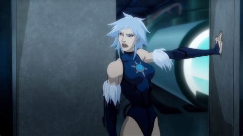 Picture Of Killer Frost Louise Lincoln