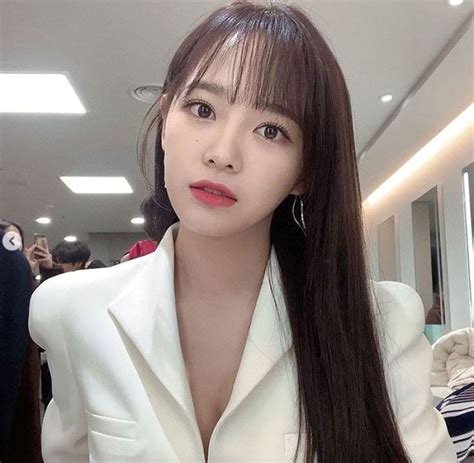 Gugudan S Kim Sejeong Posts A Message On Instagram Following The Group S Disbandment News