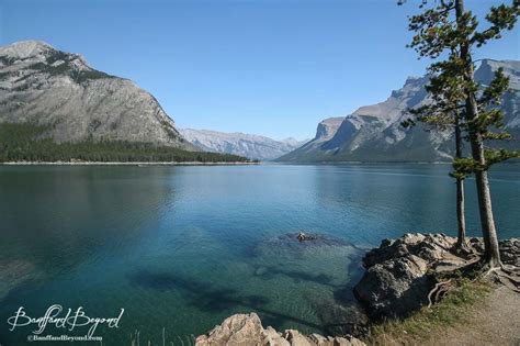 Turquoise Water Lake Minnewanka Summer Months Banff National Park