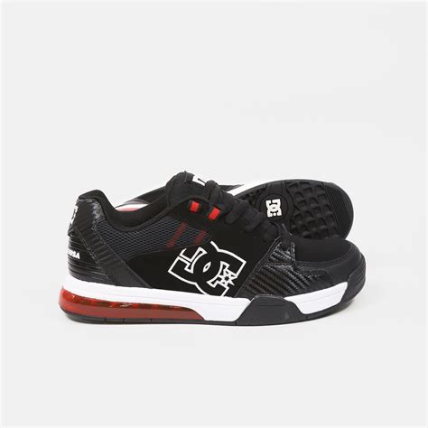 Dc Shoes Versatile Le Shoes Black Black Red Welcome Skate Store