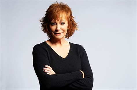 Reba Mcentire To Manage Herself With Team At Her Rbi Firm Billboard