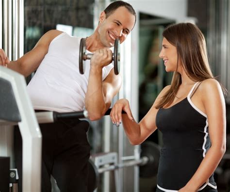 How To Tell If A Girl Is Checking You Out At The Gym 14 Surprising