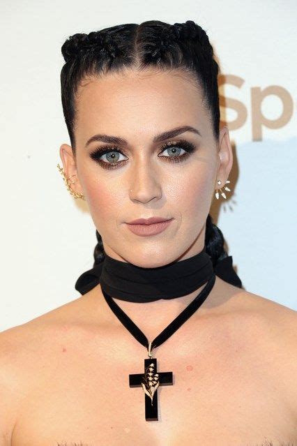 The Best Celebrity Piercings Ever Katy Perry Makeup Celebrity