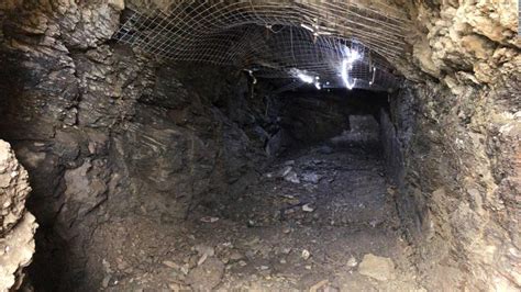 Melting Glacier Reveals World War I Cave Shelter And Artifacts Cnn