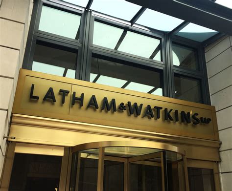 Latham And Watkins Promotes Largest Ever Cohort To Partner International