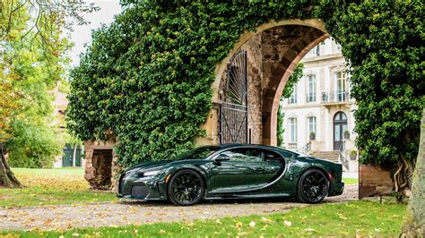 The Bugatti Chiron Was Meant To Look Like This