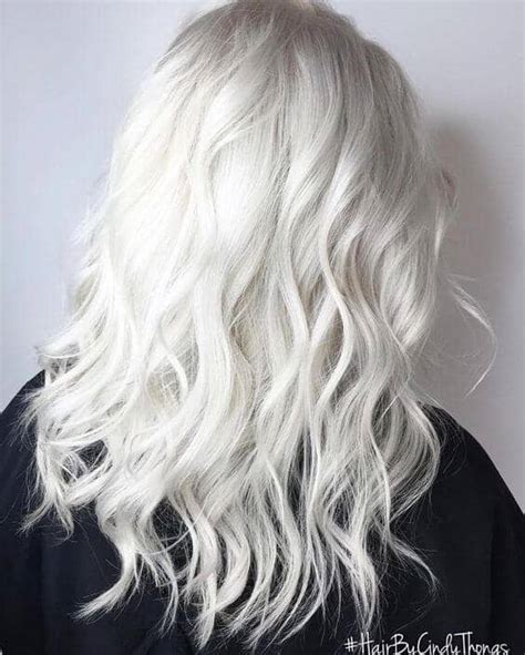 Here's my go to tutorial on how i lighten and keep up my. 25 Romantic Ice Blonde Haircolors for Real-Life Elsas ...