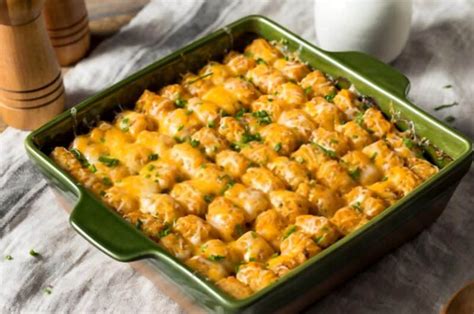 Top with tomato, corn, olives then cheese. Best Cauliflower Cheesy Tater Tot Casserole Recipe