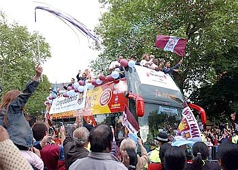 West Ham Victory Parade London Evening Standard Evening Standard