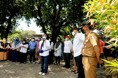 Fatmawati Rusdi Tinjau Kesiapan Tim Detektor Kelurahan Borong Dan