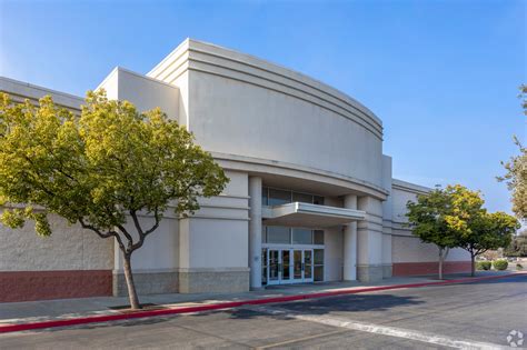 1679 W Lacey Blvd Hanford Ca 93230 Retail For Lease Loopnet