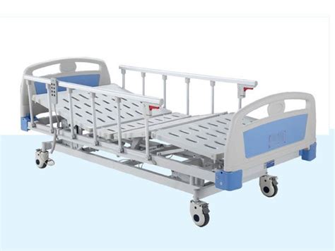 Adjustable Electric Three Function Hospital Bed Size 22001000460mm