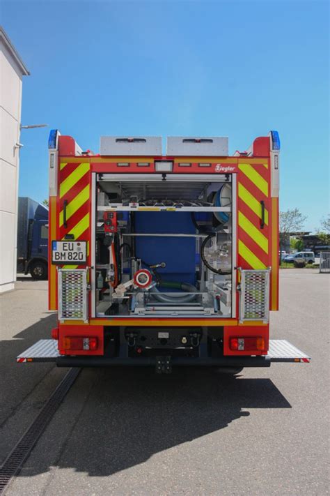 Kurz vor der abzweigung nach holzem querte ein reh die fahrbahn. ZIEGLER TSF-W an die FF Bad Münstereifel LG Iversheim ...