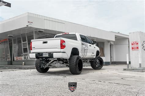Toyota Tundra Sf022 24x16 Specialty Forged Wheels