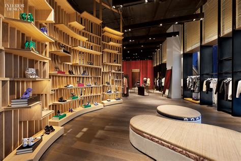 Simply Amazing 30 Global Retail Spaces