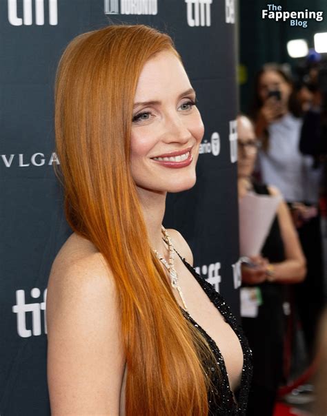 Jessica Chastain Shows Off Her Sexy Tits at the Memory Premiere Photos ʖ The