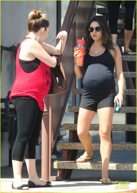Pregnant Mila Kunis Celebrates 31st Birthday At Maternity Yoga Class Photo 3176488 Mila Kunis