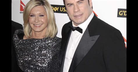 John Travolta Et Olivia Newton John Leurs Tendres Retrouvailles