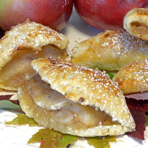 Puff Pastry Apple Hand Pies Recipe Yummly
