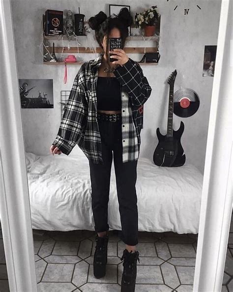 Grunge Aesthetic Outfit Ideas In Aesthetic Grunge Outfit Soft