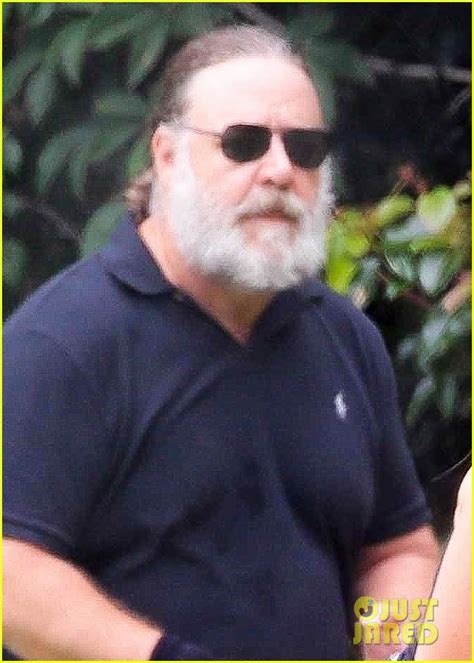 As of april 2021, russell crowe has an estimated net worth of more than $120 million. Russell Crowe & Girlfriend Britney Theriot Couple Up for ...