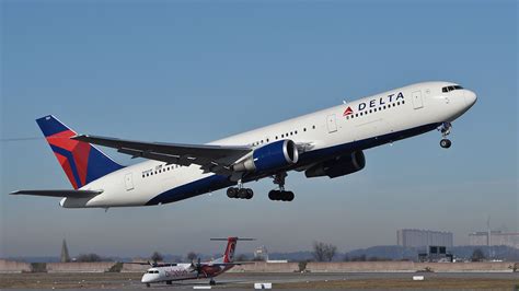 Delta Airlines Reviews 1 Review Of Deltaairlines