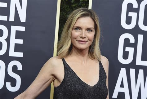 ‘french Exit Star Michelle Pfeiffer Explains The Secret To Her
