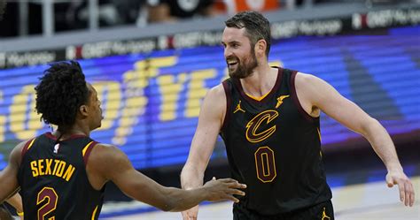 Kevin Love Rumors Cavaliers Have Discussed Using Star As Backup Center