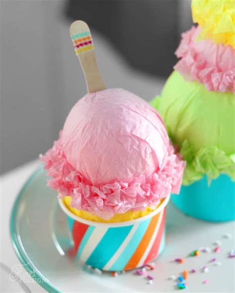 This will make it easier to spread once you're ready to make the roll. Ice Cream Sundae Craft #MakeItFunCrafts - FYNES DESIGNS ...